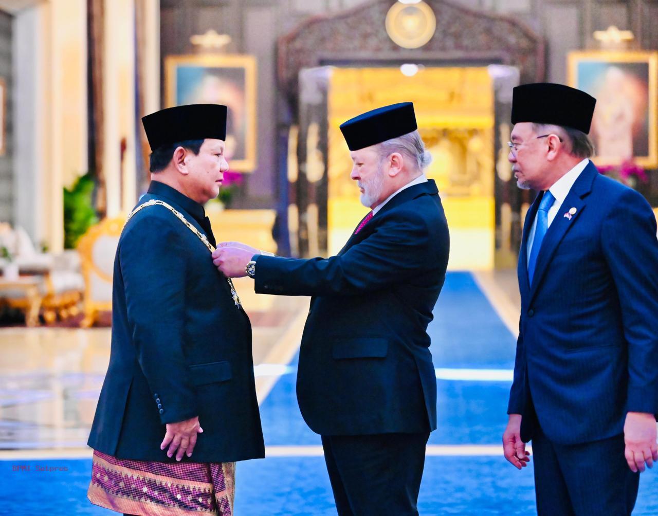 Penghargaan Bergengsi dari Johor: Presiden Prabowo Subianto Diakui Sebagai Tokoh Diplomasi Kawasan