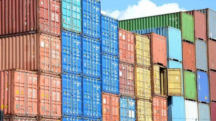 Neraca Dagang Indonesia Surplus 59 Bulan Berturut, Ekspor Nonmigas Dominan