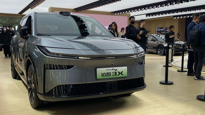 Inovasi Strategis Toyota Hadirkan Mobil Listrik Terjangkau di China